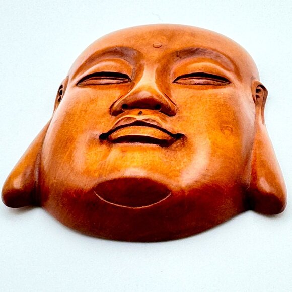 Buddha Face Hand-Carved Wood Netsuke Signed 2.5 x 3 Serenity Signed - Picture 7 of 8